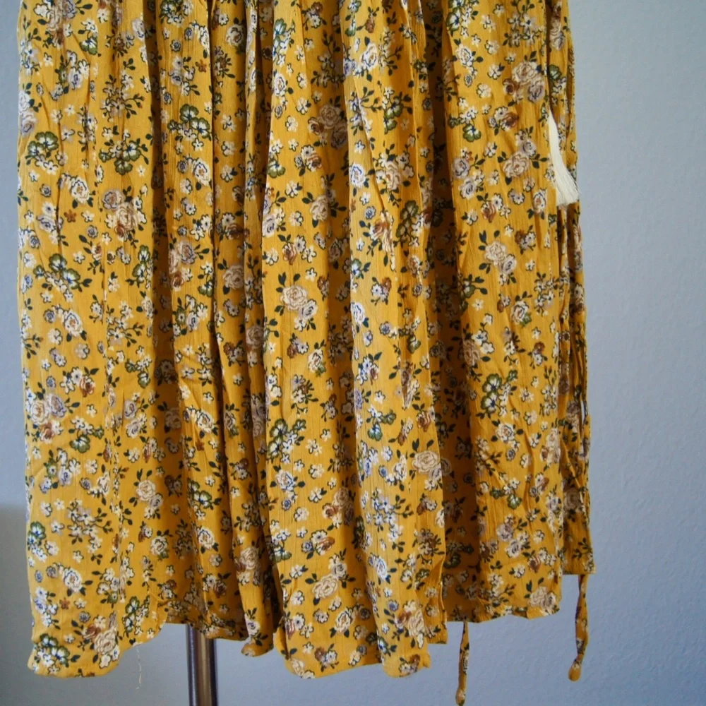 GiGio Floral Wrap Dress Women's Size S Boho NWT - Picture 4 of 10
